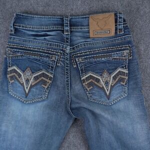 Western Blue Jeans Women 28 Medium Blue Embroidered Back Pocket Straight Leg‎